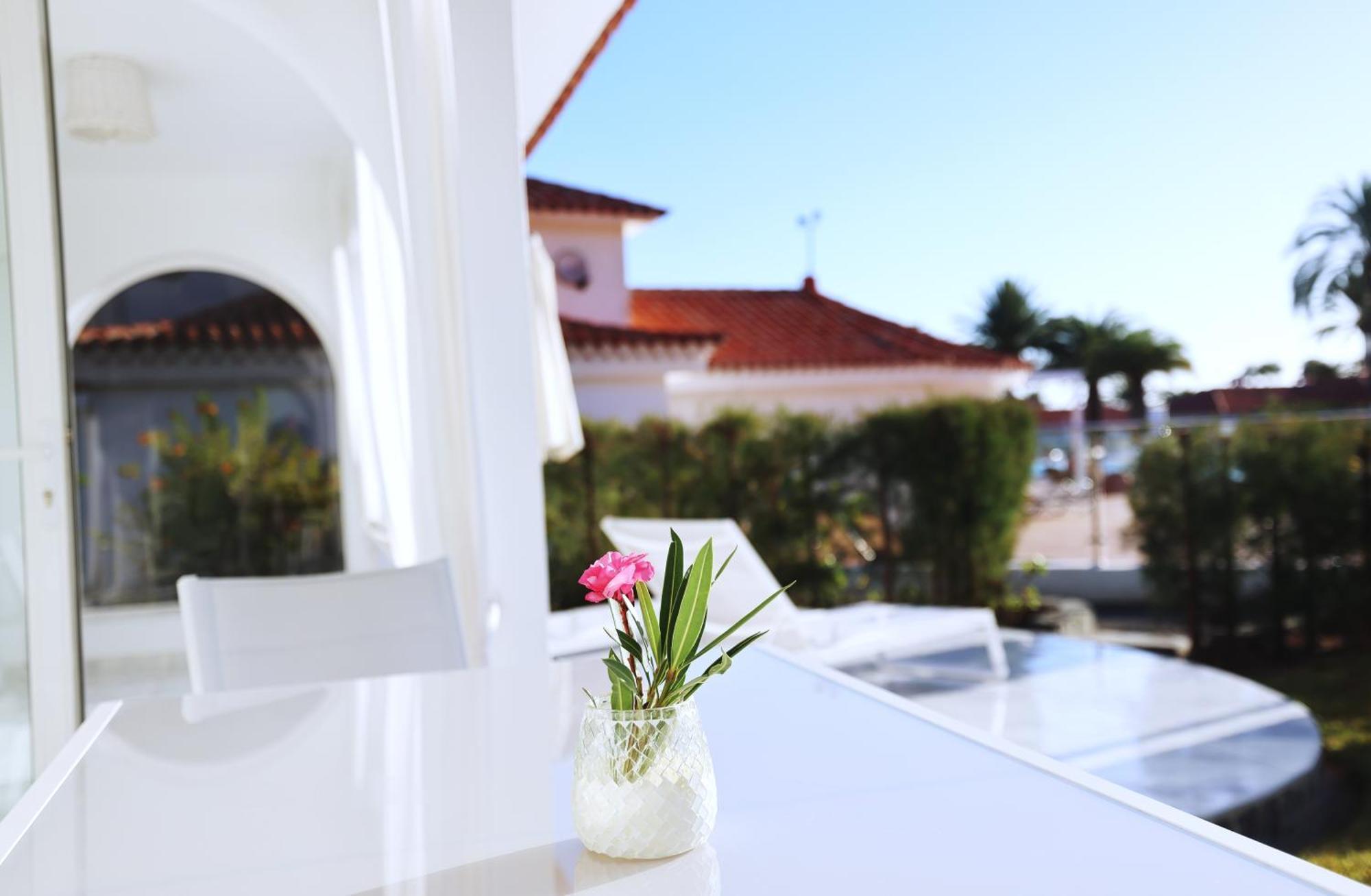 Sun Club Playa Del Ingles Hotel Kültér fotó